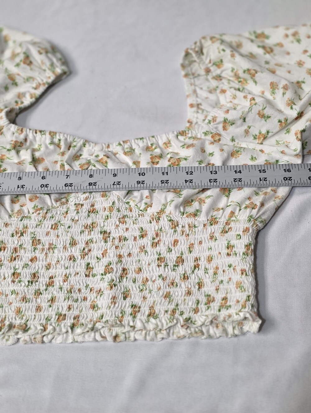 Billabong Get Along 100% Cotton Floral Smocked Puff-Sleeve Crop Top Size Large - Picture 7 of 11